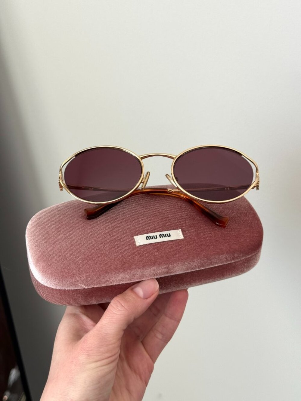 Miu Miu Women Sunglasses LOGO Gold Violet Oval MU52YS 5AK20Y NEW AUTHENTIC